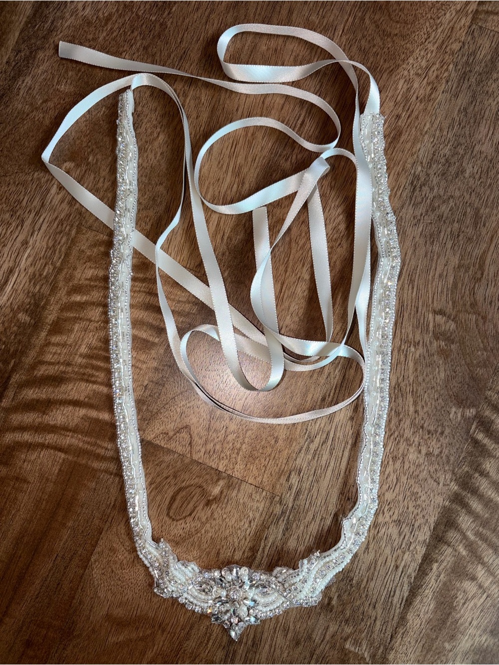 (NWT) Sincerity Bridal Ivory Beaded Wedding Sash with Crystal Motif